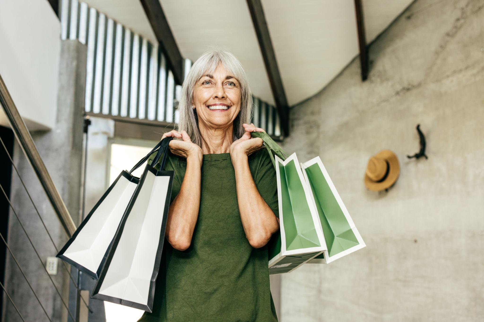 Senior Discounts Guide 2026: 100+ Deals for Shoppers 55+ (Restaurants, Travel, Retail & More)